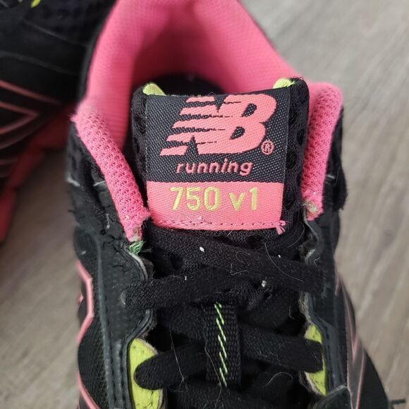 New Balance 750 V1 Women's Black Pink Athletic Running Shoes Size 9.5 B W750BP1 - Picture 10 of 11
